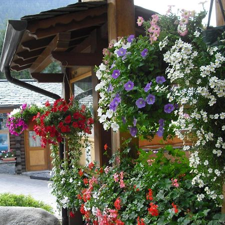 Camping Cimapiazzi Valdisotto Exterior photo
